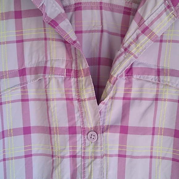 Columbia Omni Shade Button front Outdoor Top M - Picture 5 of 9